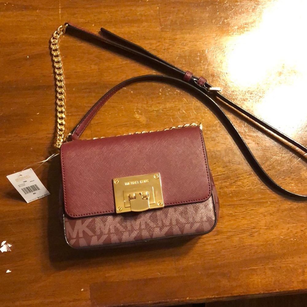 Michael Kors purse